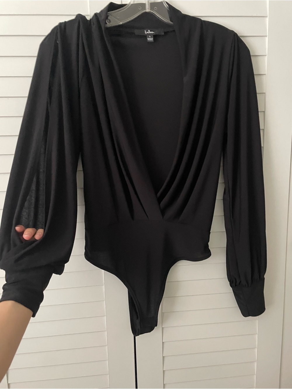 Lulu's Black V Neck Open Sleeve Bodysuit Y2K Going Out Top - Picture 3 of 5